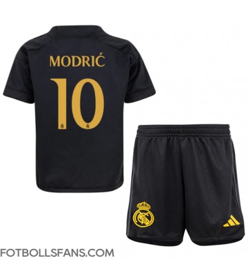 Real Madrid Luka Modric #10 Replika Tredje Tröja Barn 2023-24 Kortärmad (+ Korta byxor)